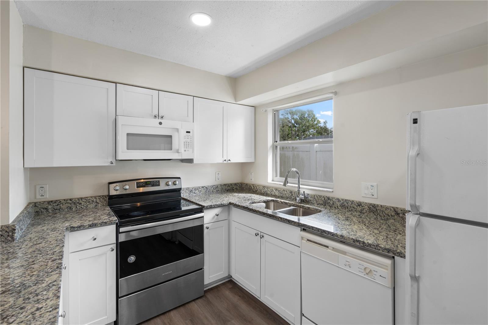 Image 2 of 15 For 15736 Morgan Street