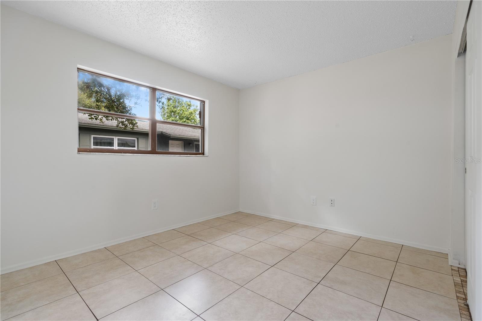 Image 7 of 15 For 15736 Morgan Street