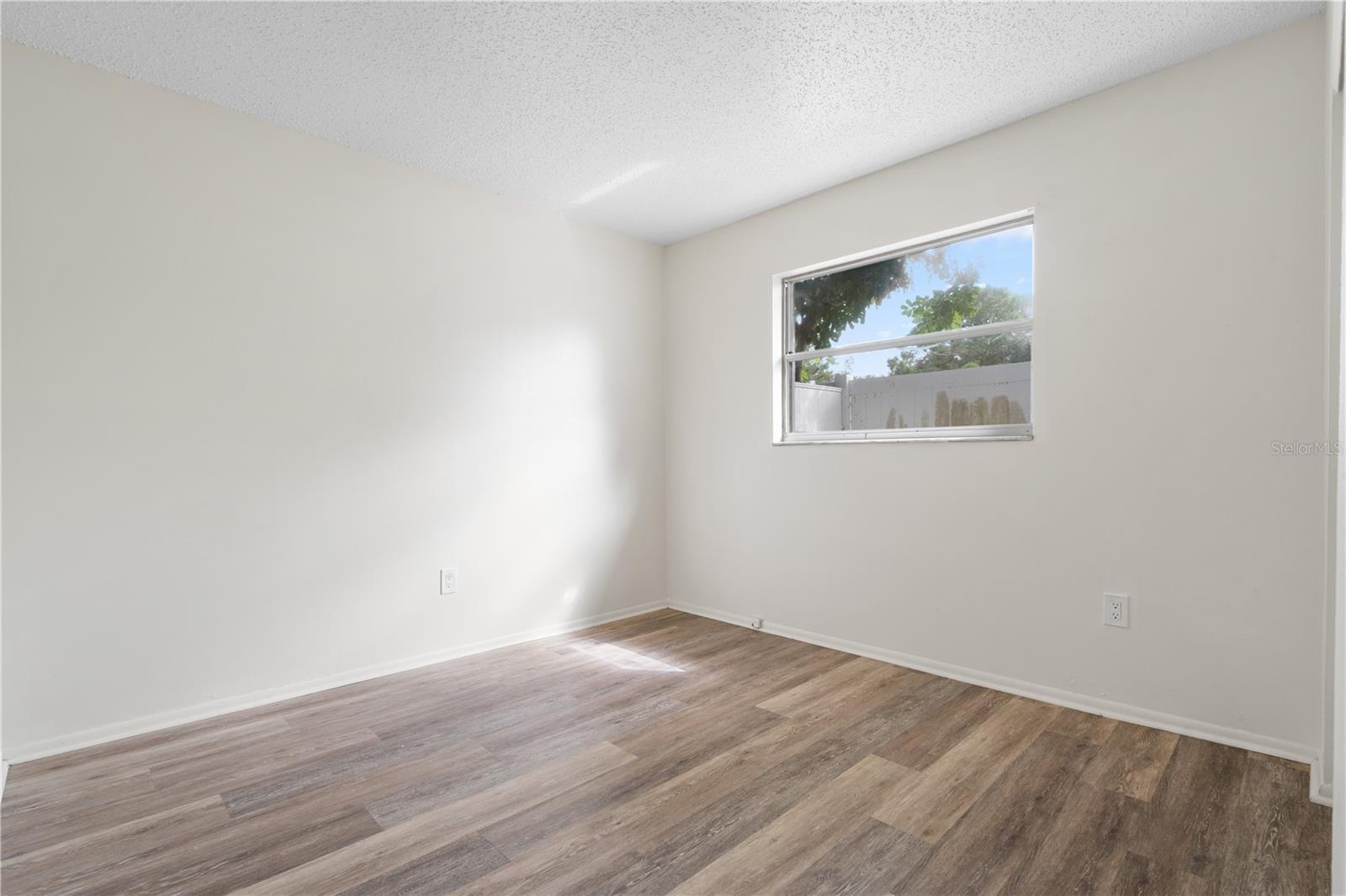 Image 9 of 15 For 15736 Morgan Street