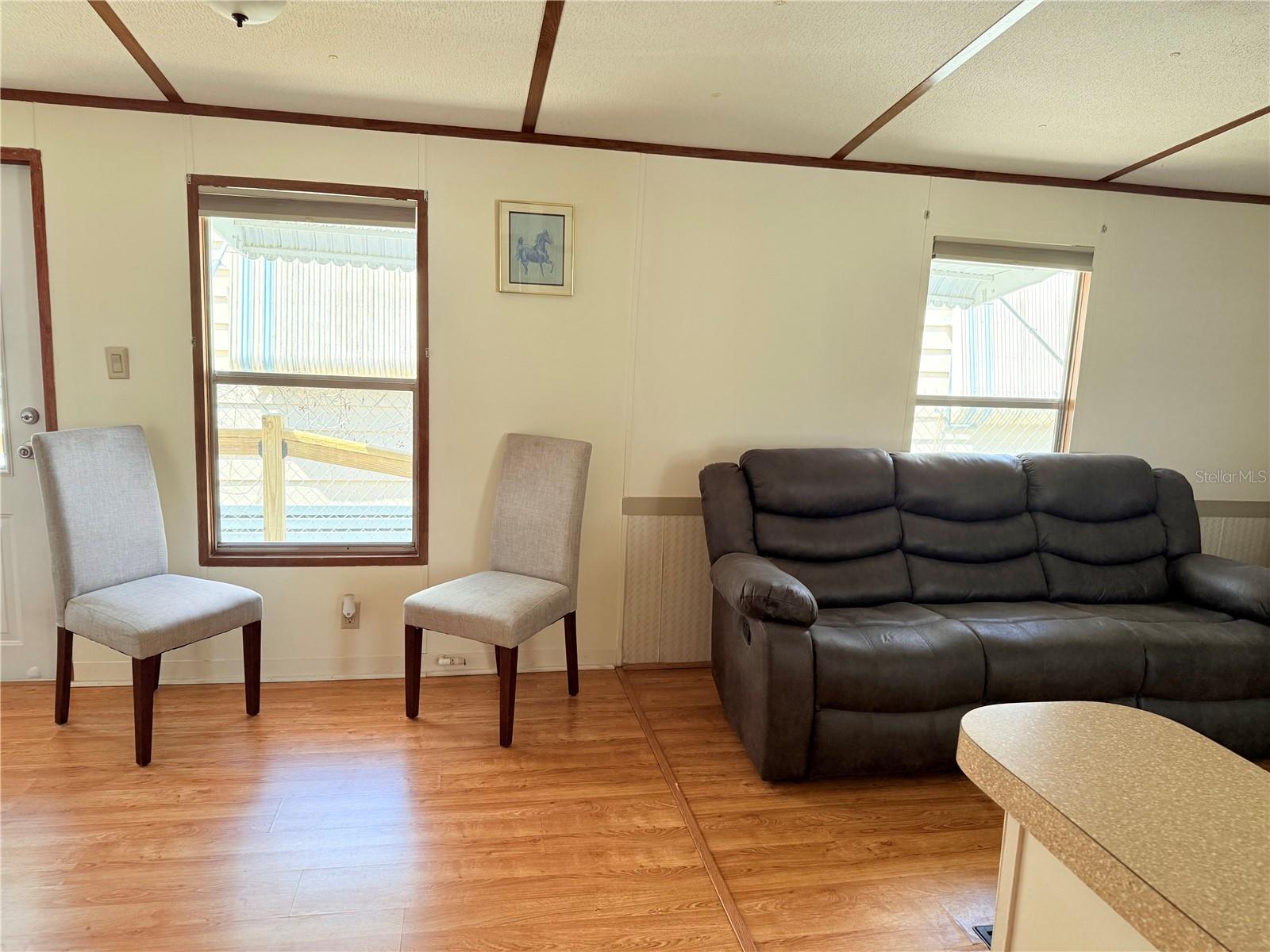 Image 10 of 34 For 5015 Shirley Circle