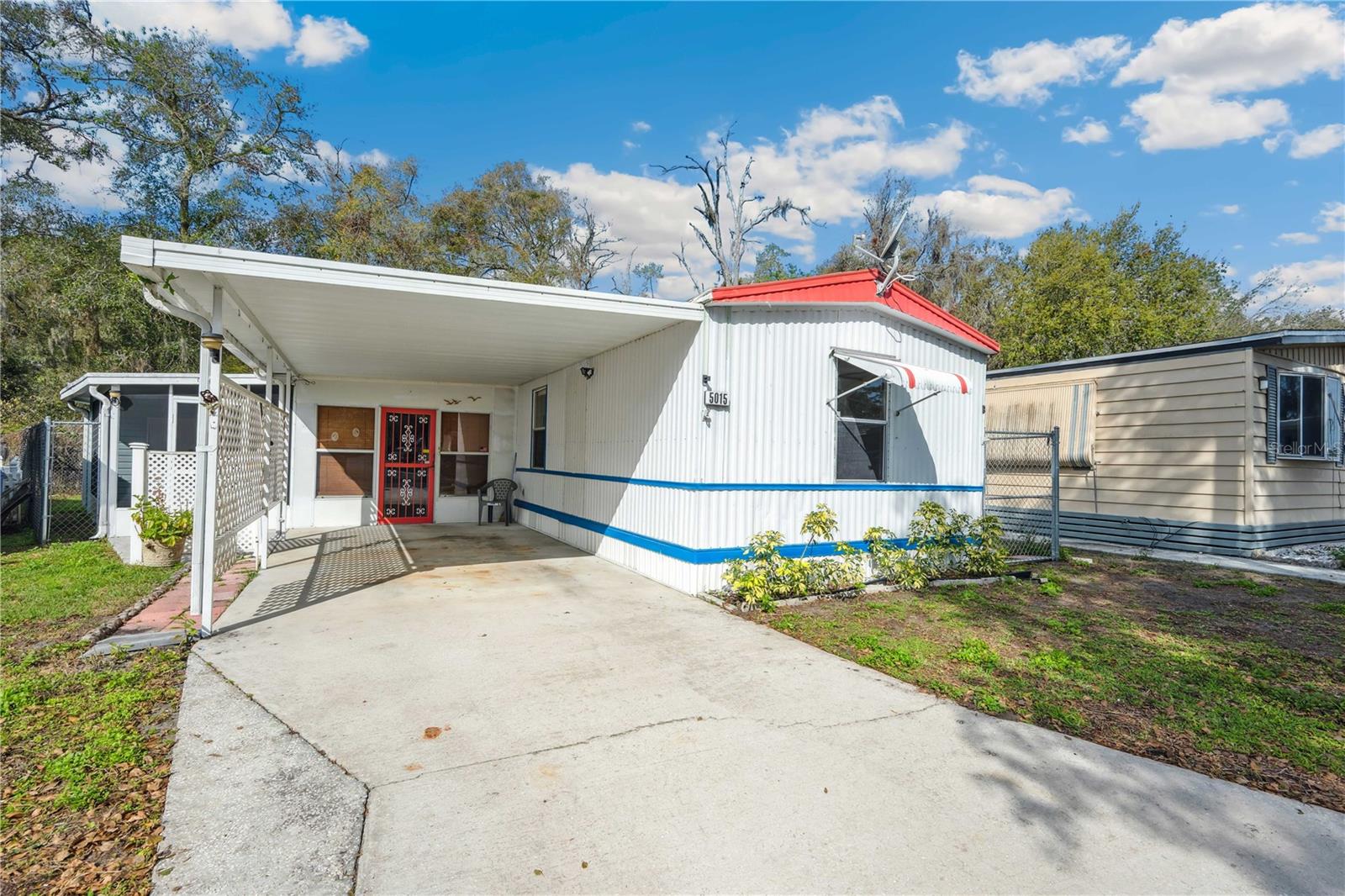 Image 3 of 34 For 5015 Shirley Circle