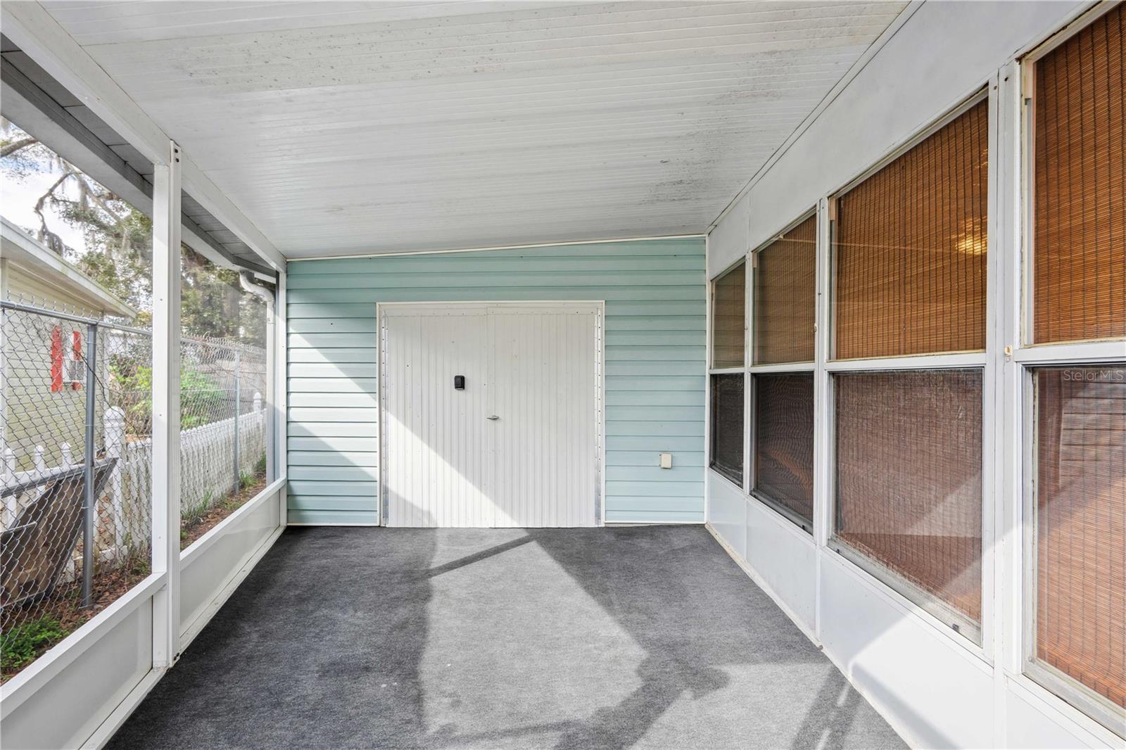 Image 4 of 34 For 5015 Shirley Circle