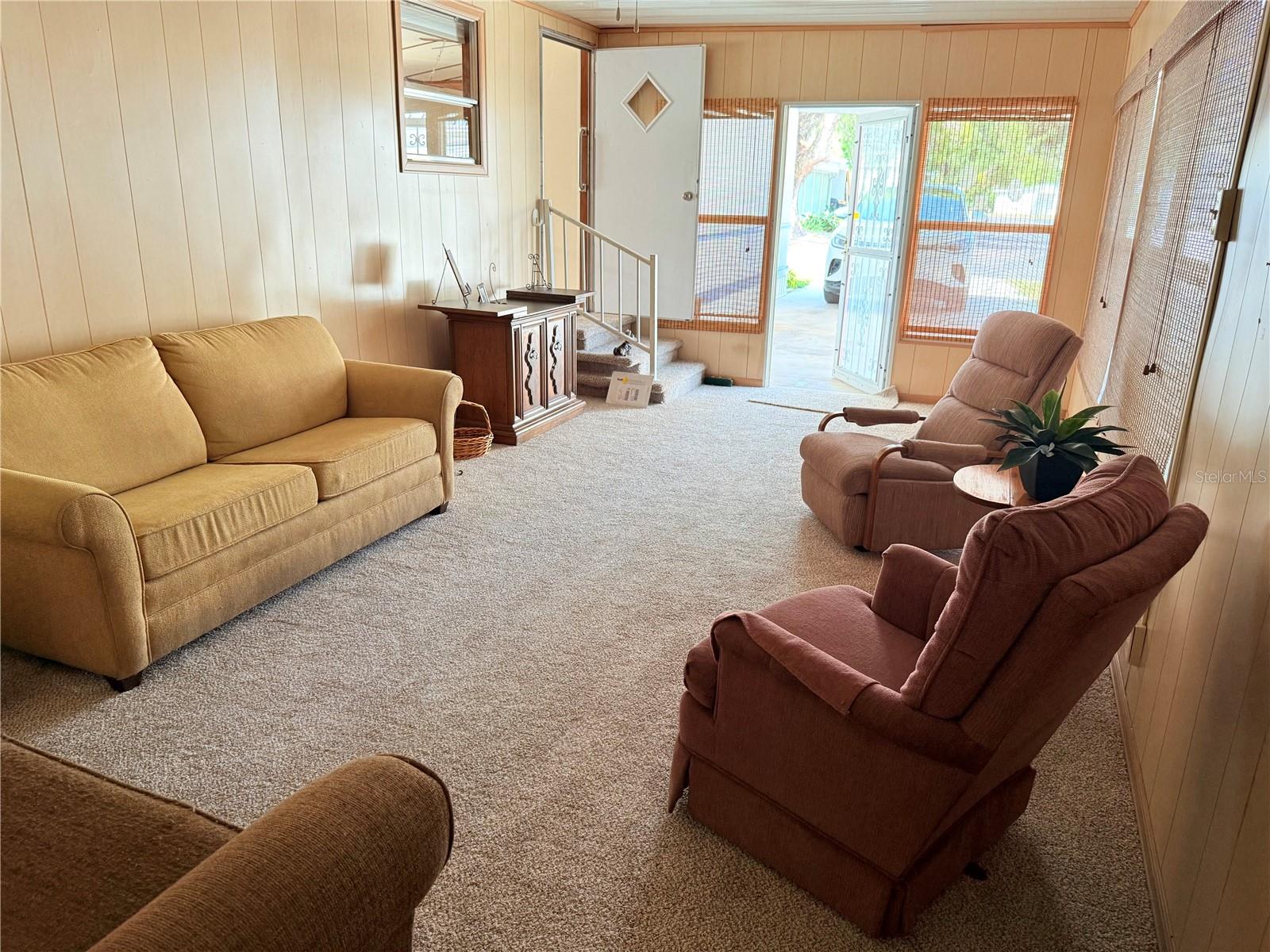Image 9 of 34 For 5015 Shirley Circle