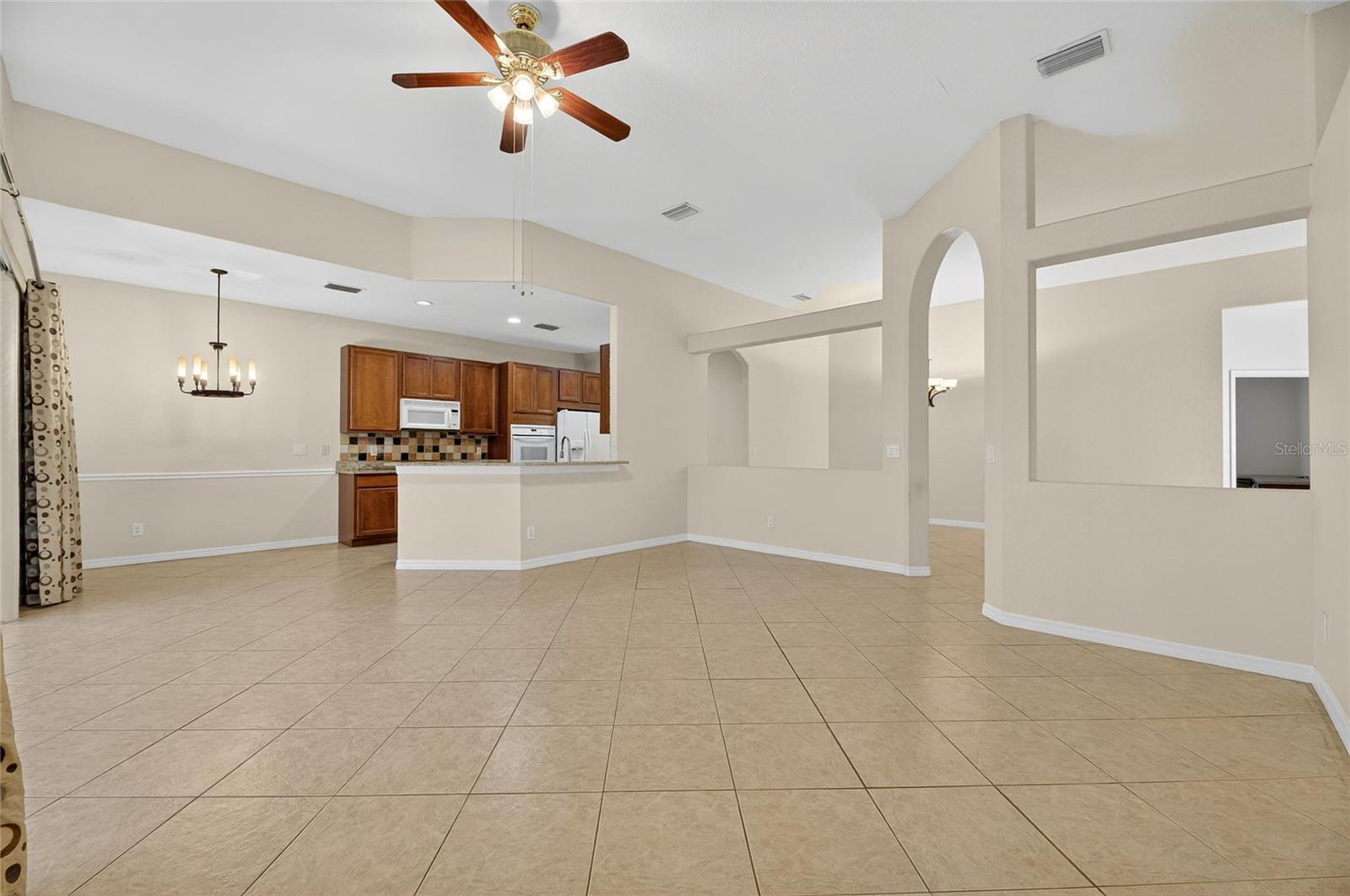 Image 24 of 50 For 9115 Pinebreeze Drive