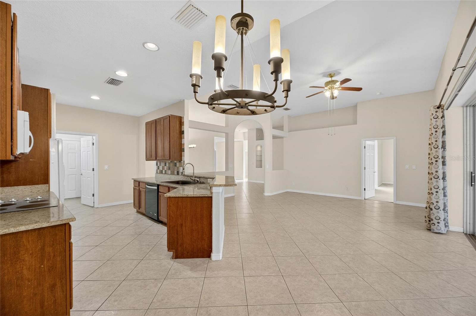 Image 29 of 50 For 9115 Pinebreeze Drive