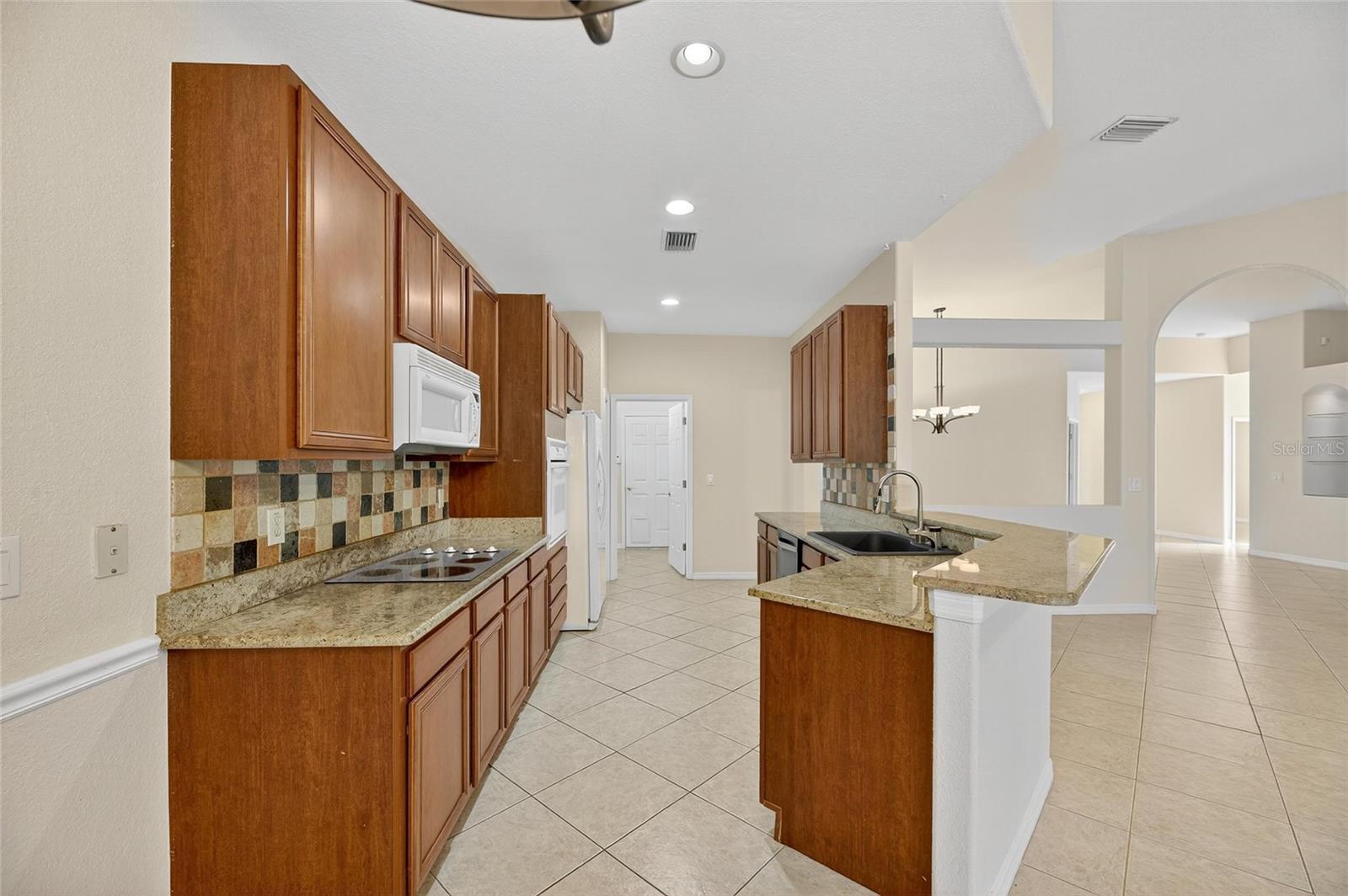 Image 31 of 50 For 9115 Pinebreeze Drive