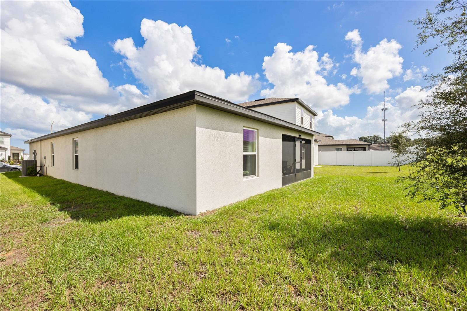 Image 23 of 33 For 5251 Cricket Road