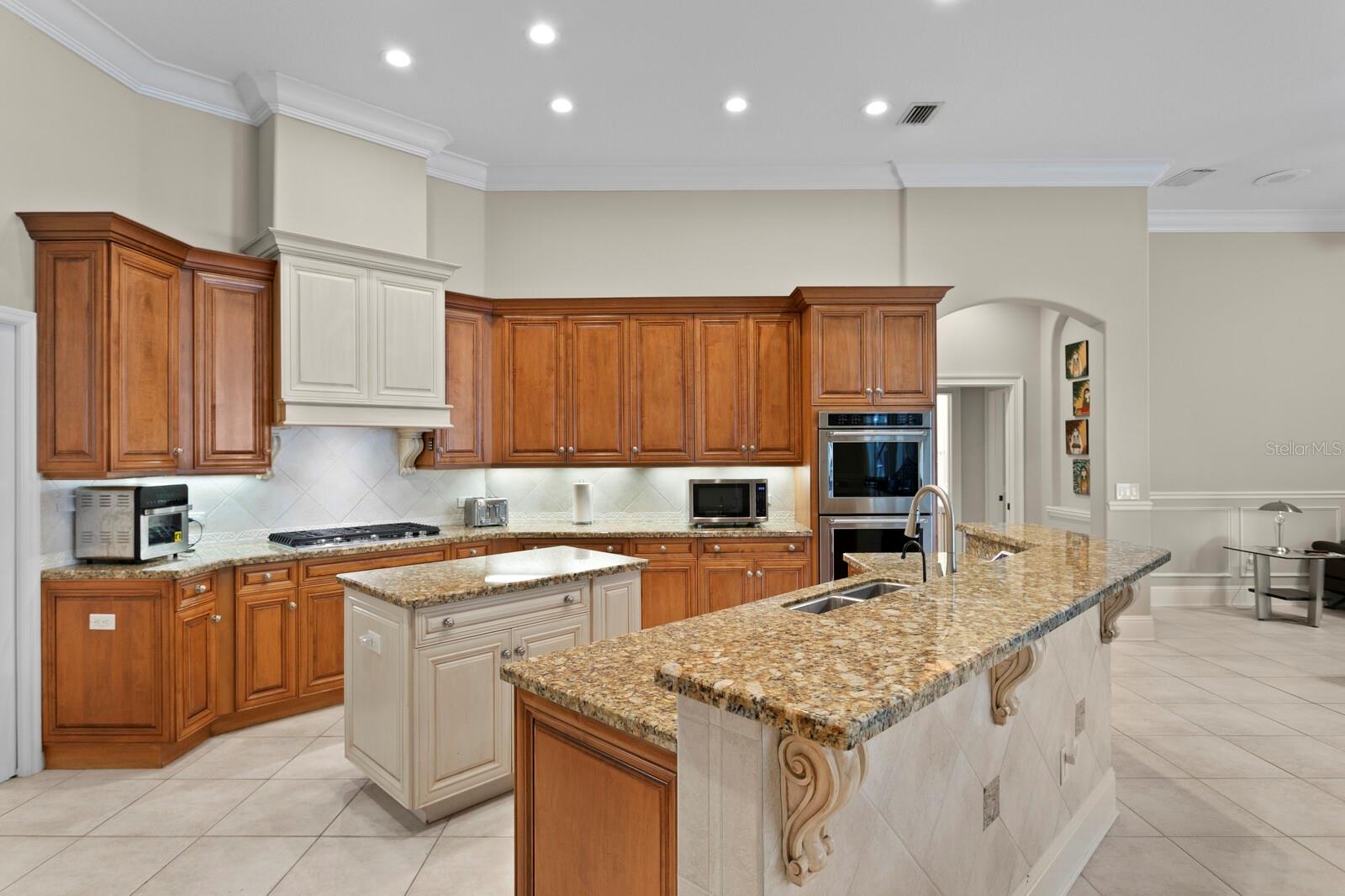 Image 22 of 93 For 16423 Burniston Drive