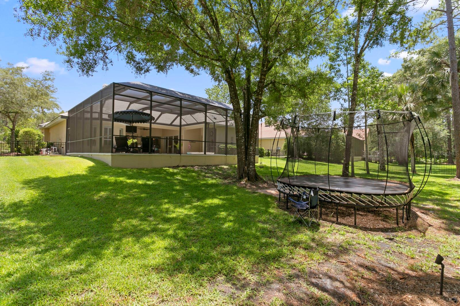 Image 5 of 93 For 16423 Burniston Drive