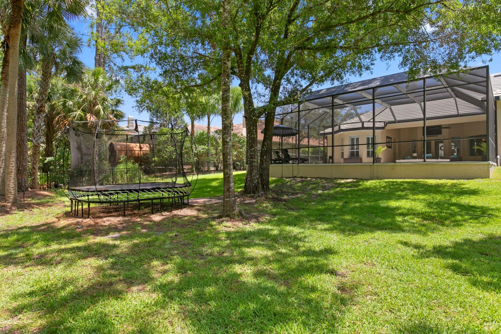 Image 67 of 93 For 16423 Burniston Drive