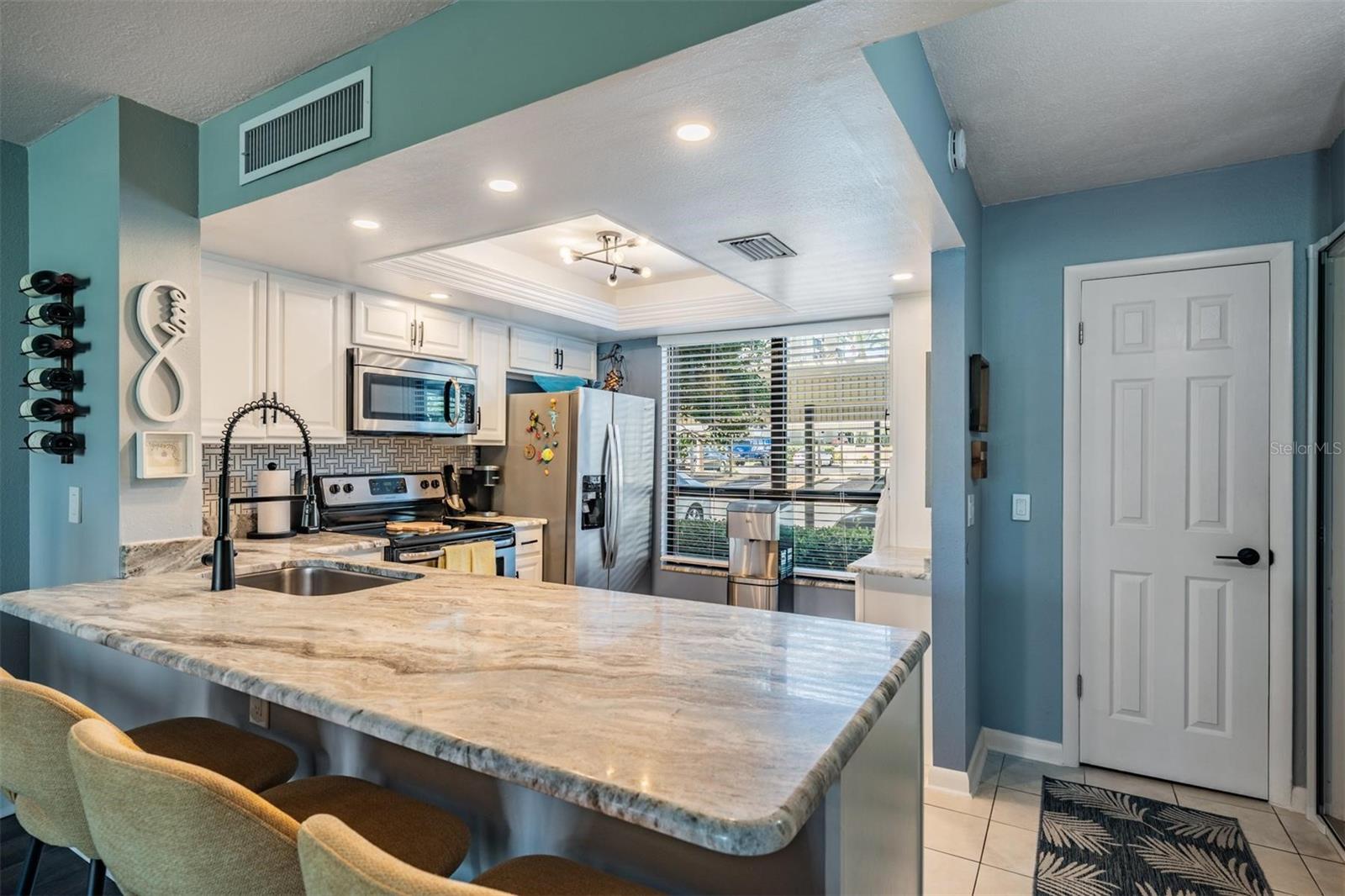 Image 13 of 50 For 2620 Cove Cay Drive 107