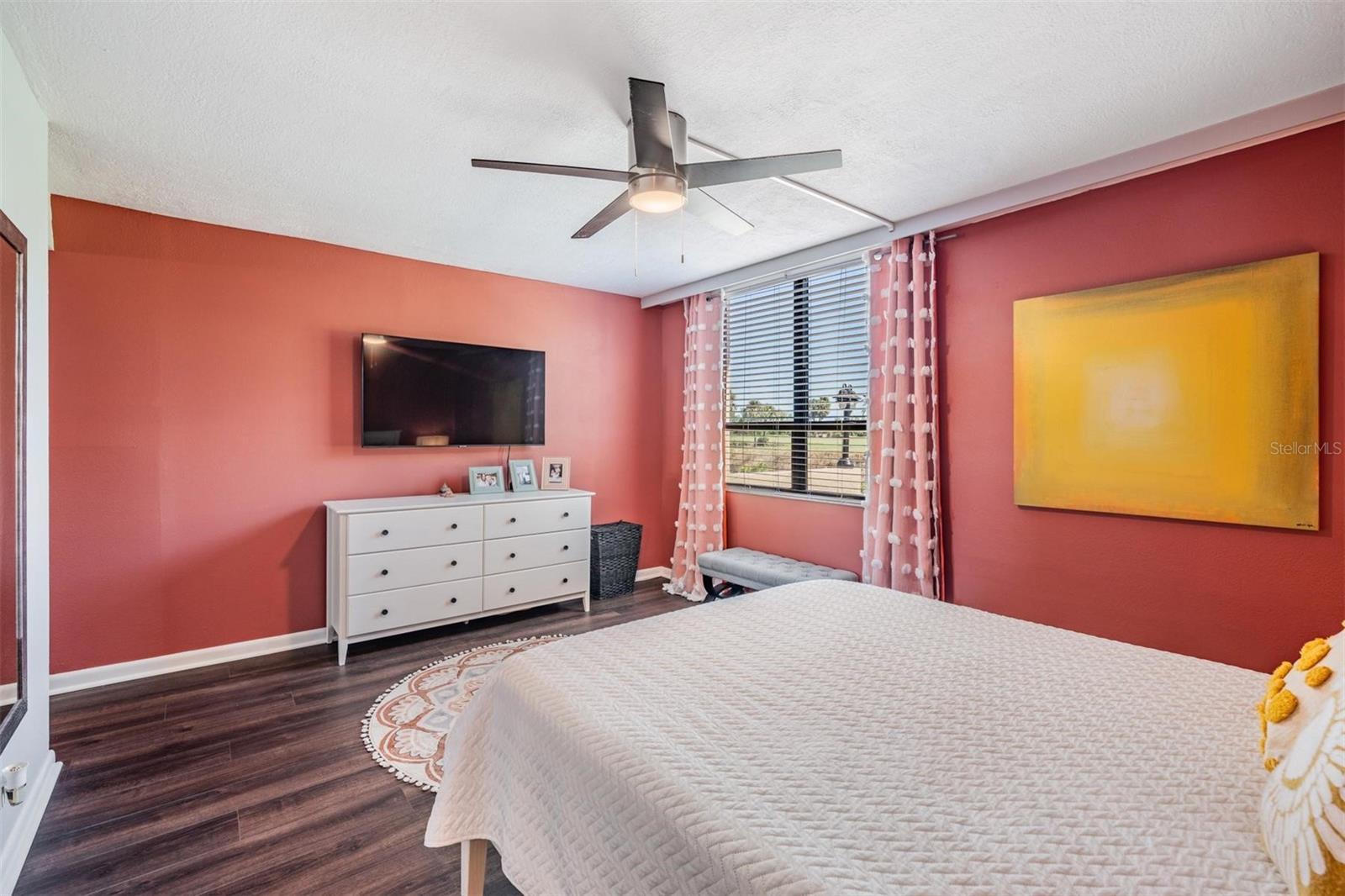 Image 20 of 50 For 2620 Cove Cay Drive 107