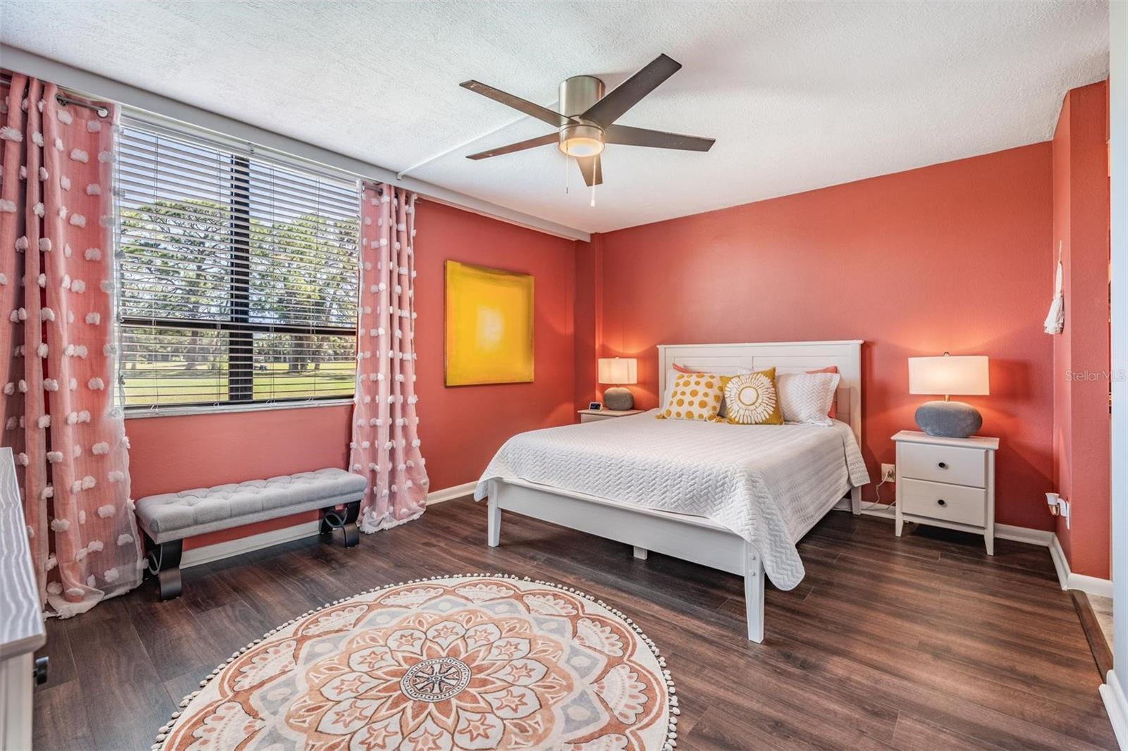 Image 21 of 50 For 2620 Cove Cay Drive 107