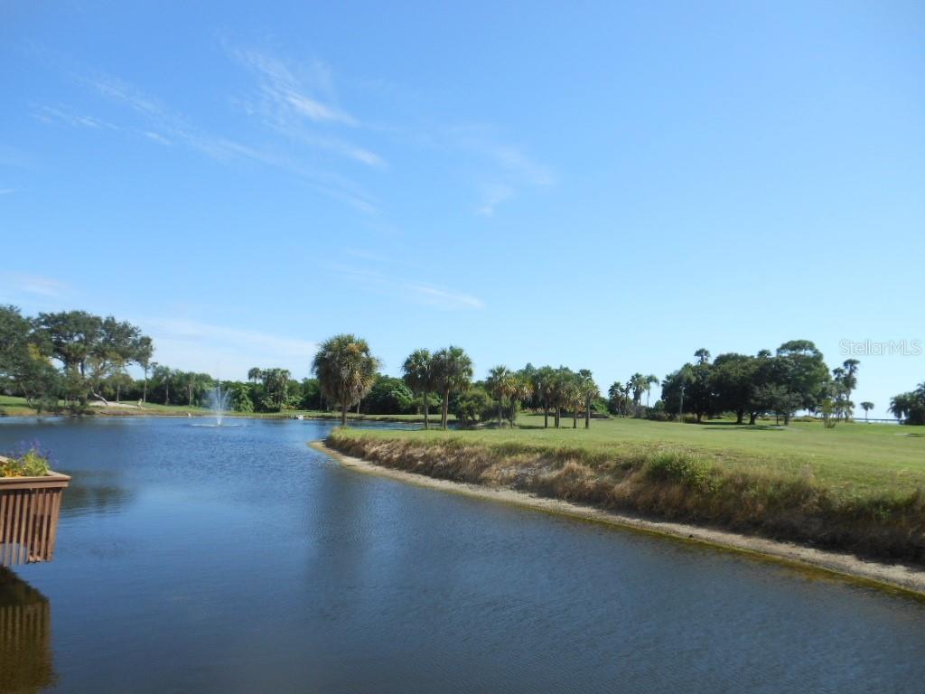 Image 33 of 50 For 2620 Cove Cay Drive 107