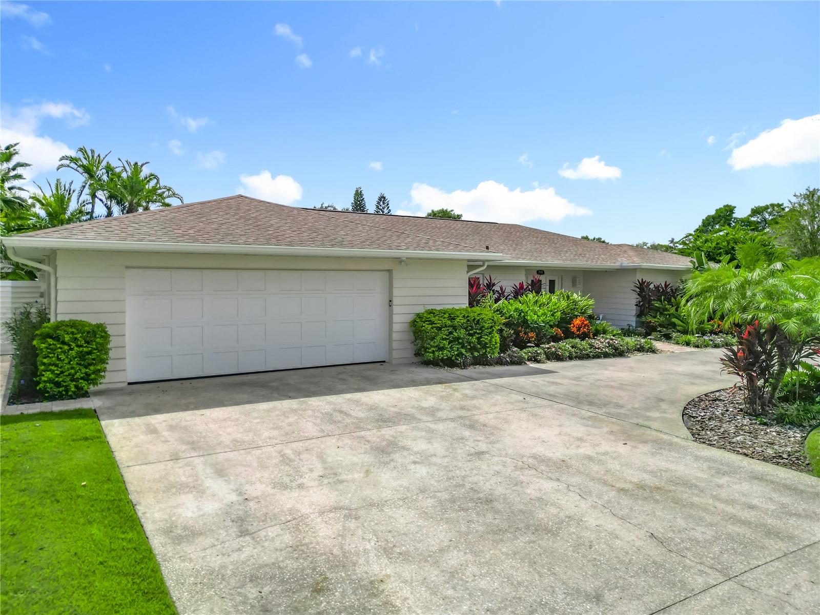 Image 3 of 67 For 710 1st Court