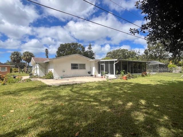 Image 2 of 14 For 11435 Oval Drive E