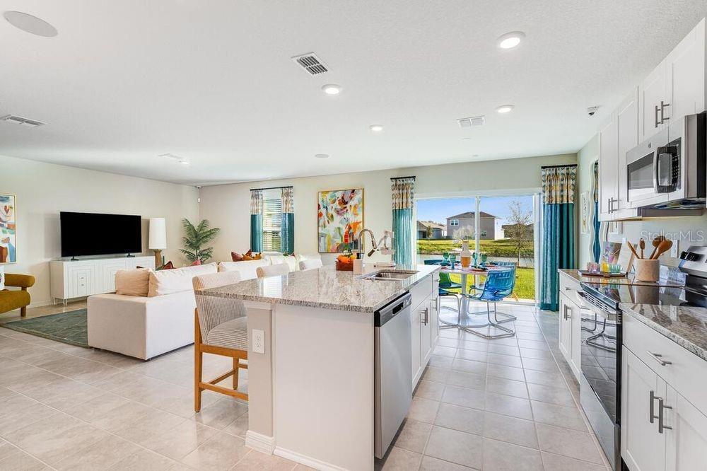 Image 16 of 31 For 13237 Tropical Breeze Way