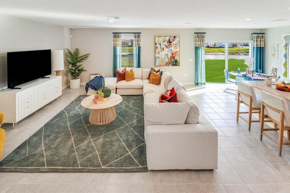 Image 18 of 31 For 13237 Tropical Breeze Way