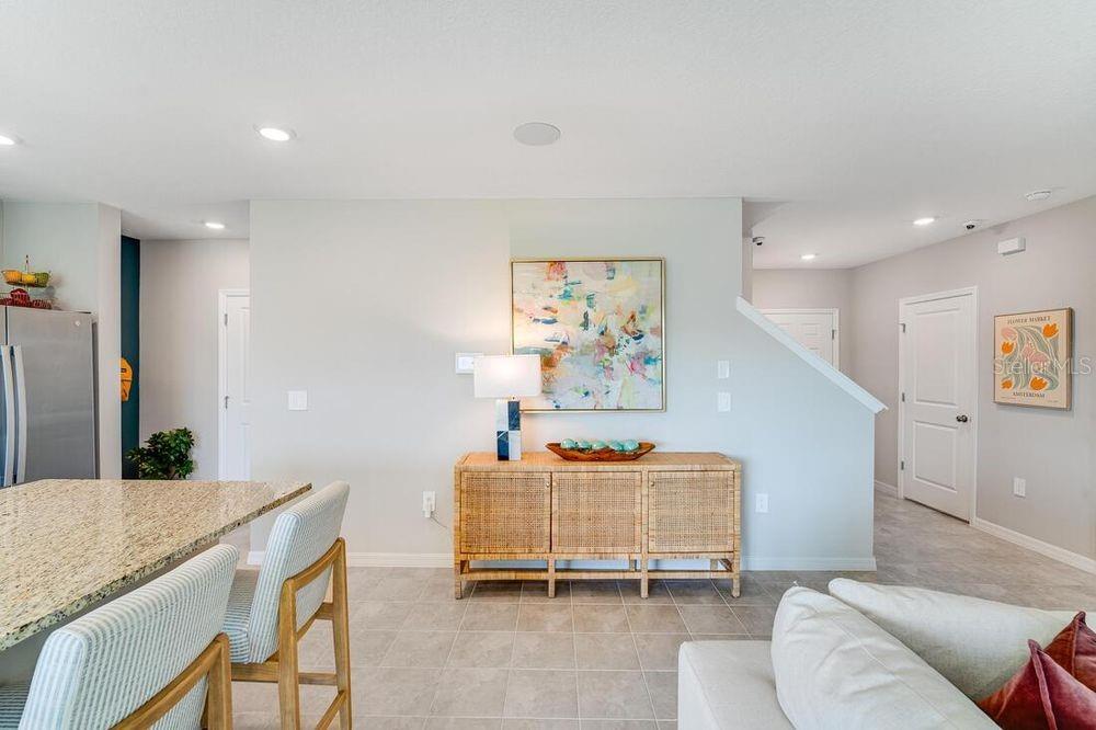 Image 4 of 31 For 13237 Tropical Breeze Way