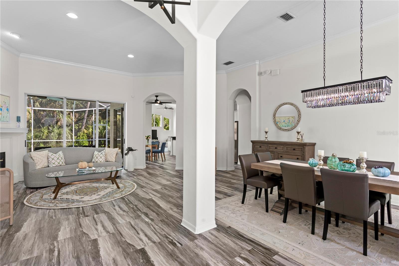 Image 11 of 94 For 16303 Heathrow Drive