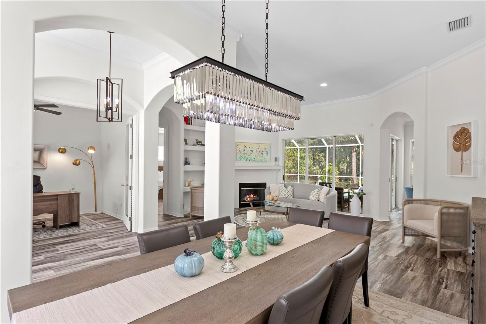 Image 12 of 94 For 16303 Heathrow Drive