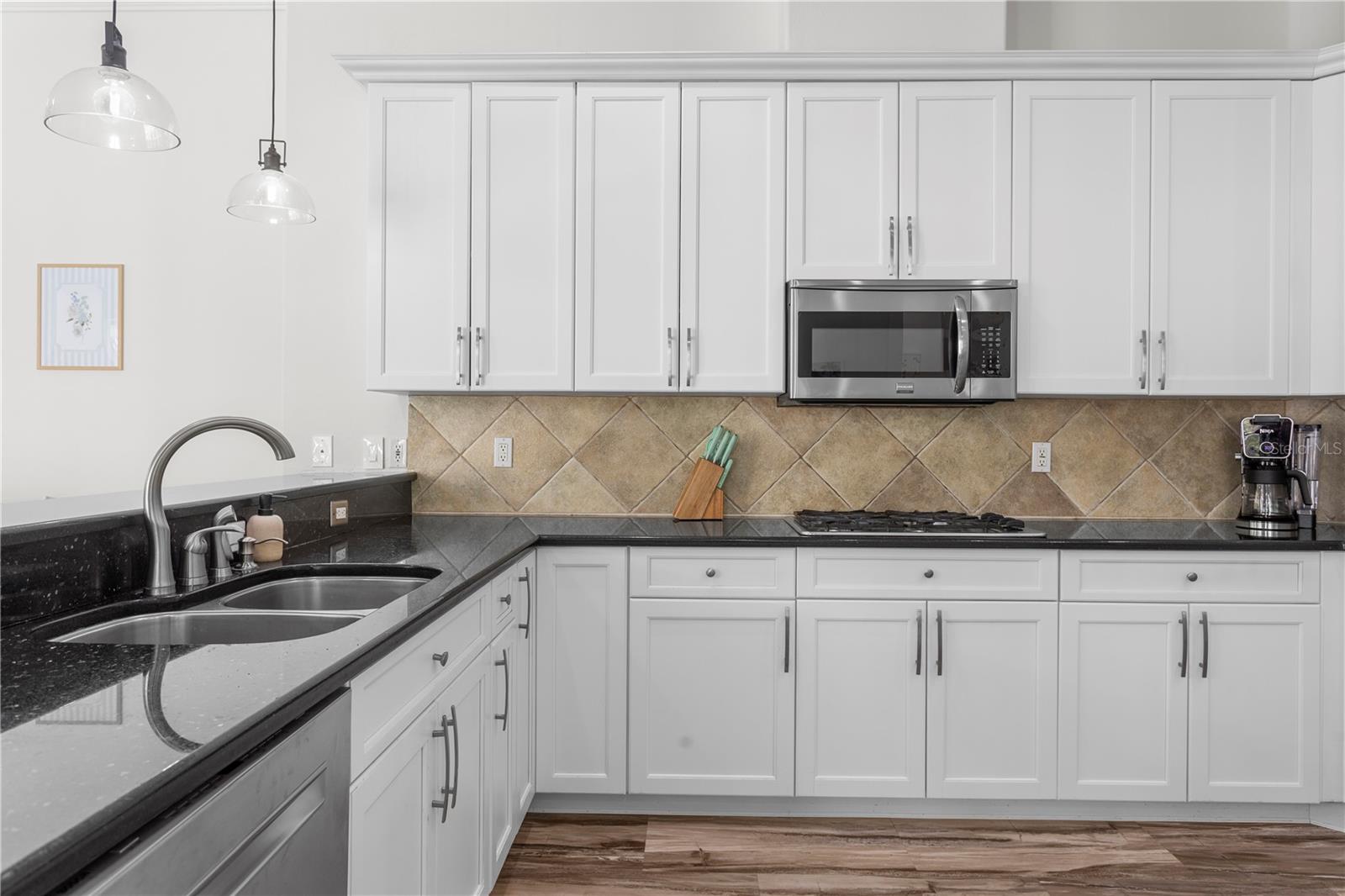 Image 27 of 94 For 16303 Heathrow Drive