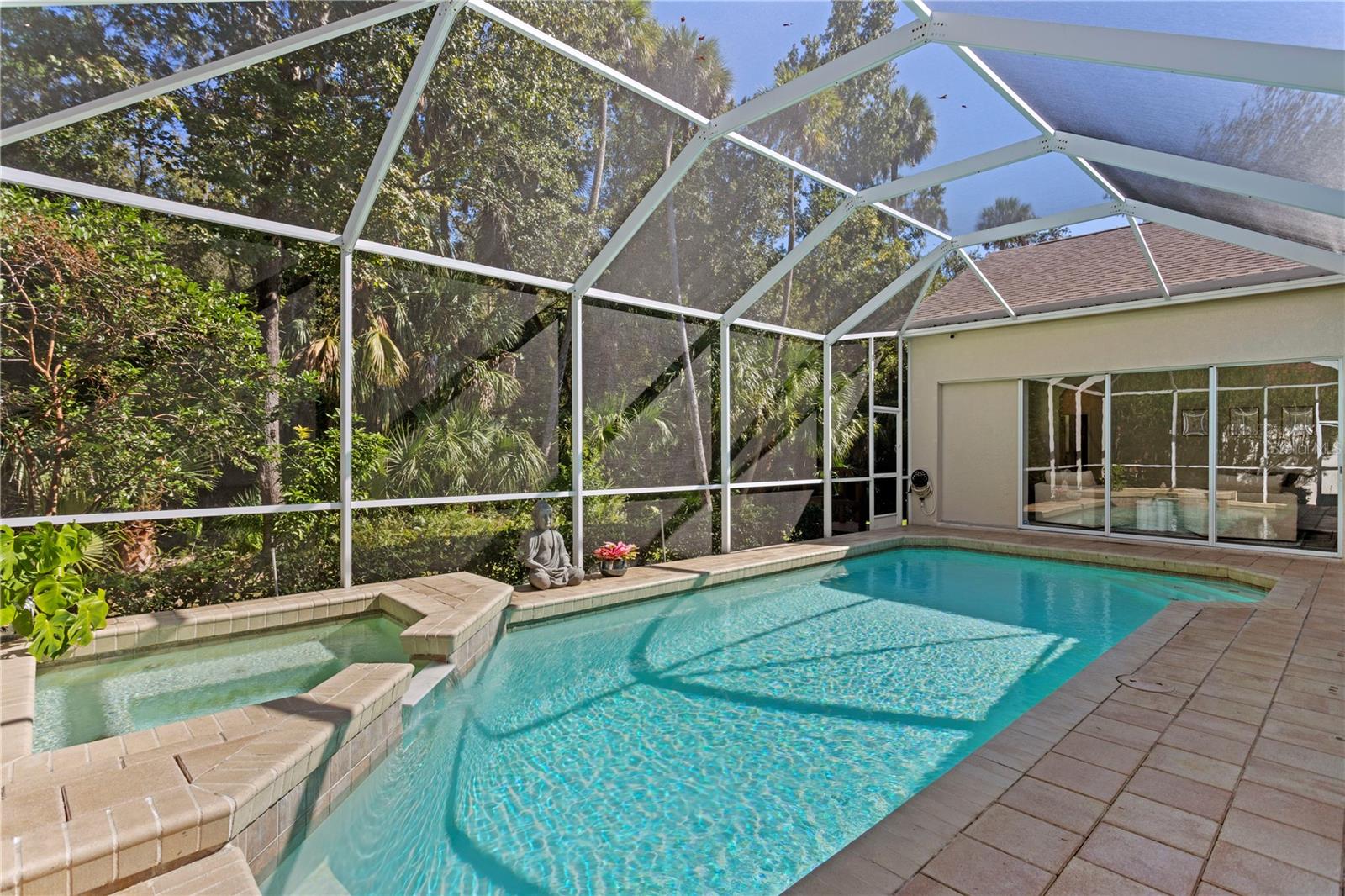 Image 54 of 94 For 16303 Heathrow Drive