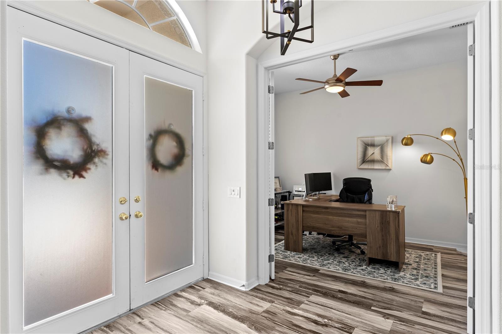 Image 7 of 94 For 16303 Heathrow Drive