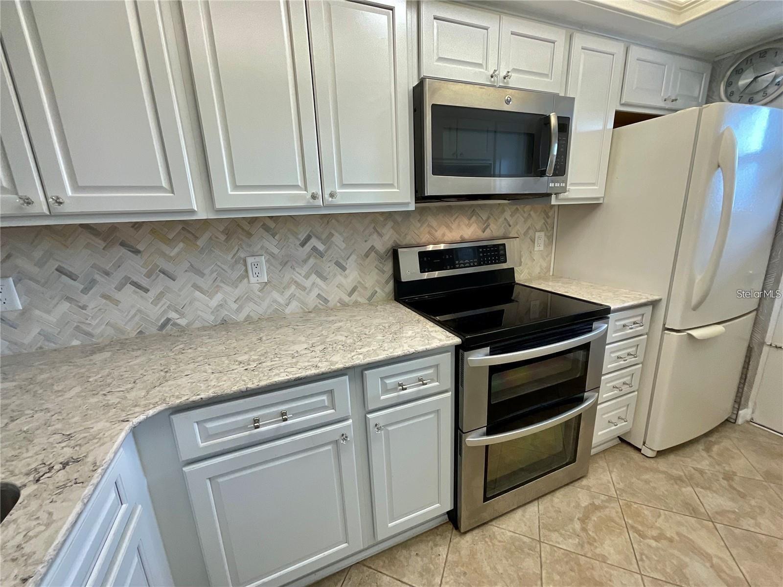 Image 15 of 33 For 1 Boca Ciega Point Blvd  213