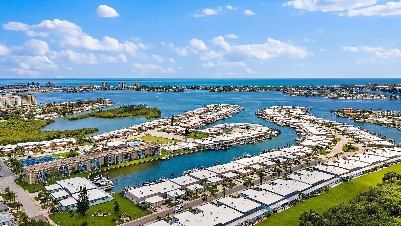 Image 28 of 33 For 1 Boca Ciega Point Blvd  213