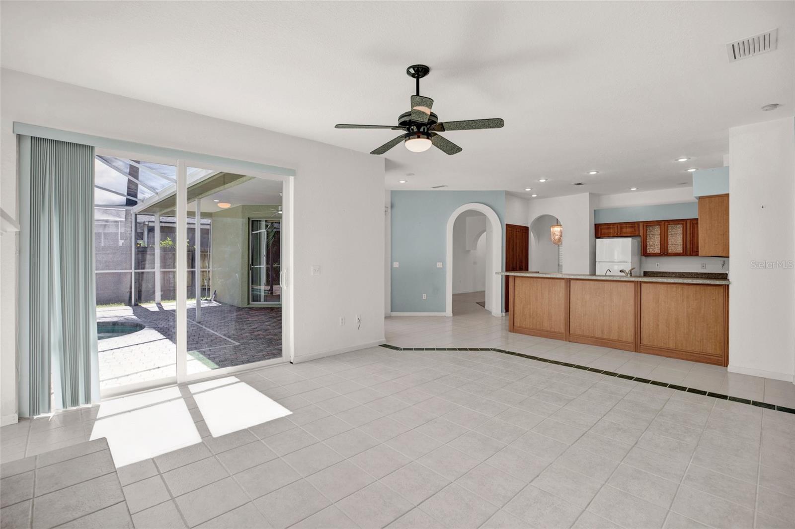 Image 22 of 93 For 4405 Worthington Circle