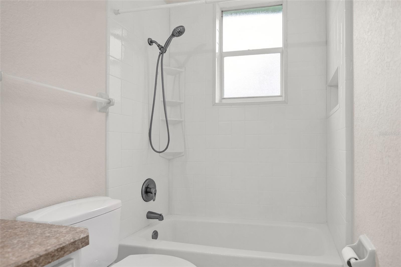 Image 46 of 93 For 4405 Worthington Circle