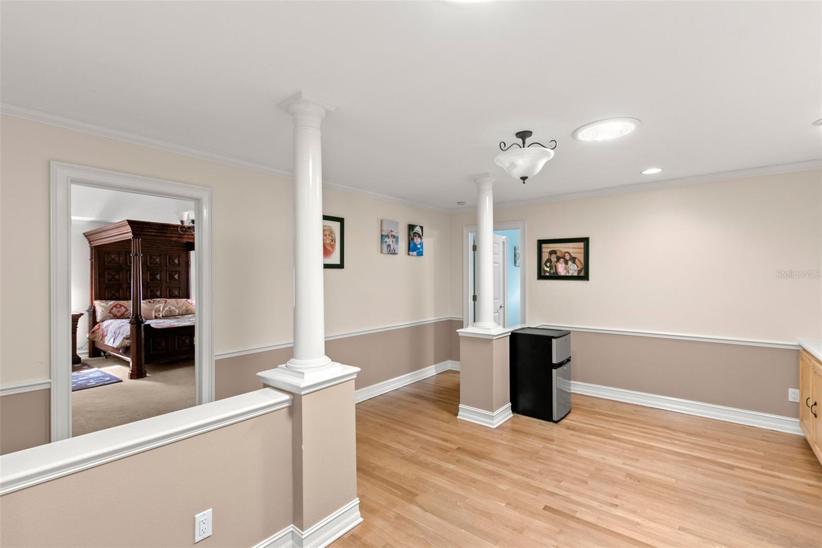 Image 49 of 72 For 3498 Shoreline Circle