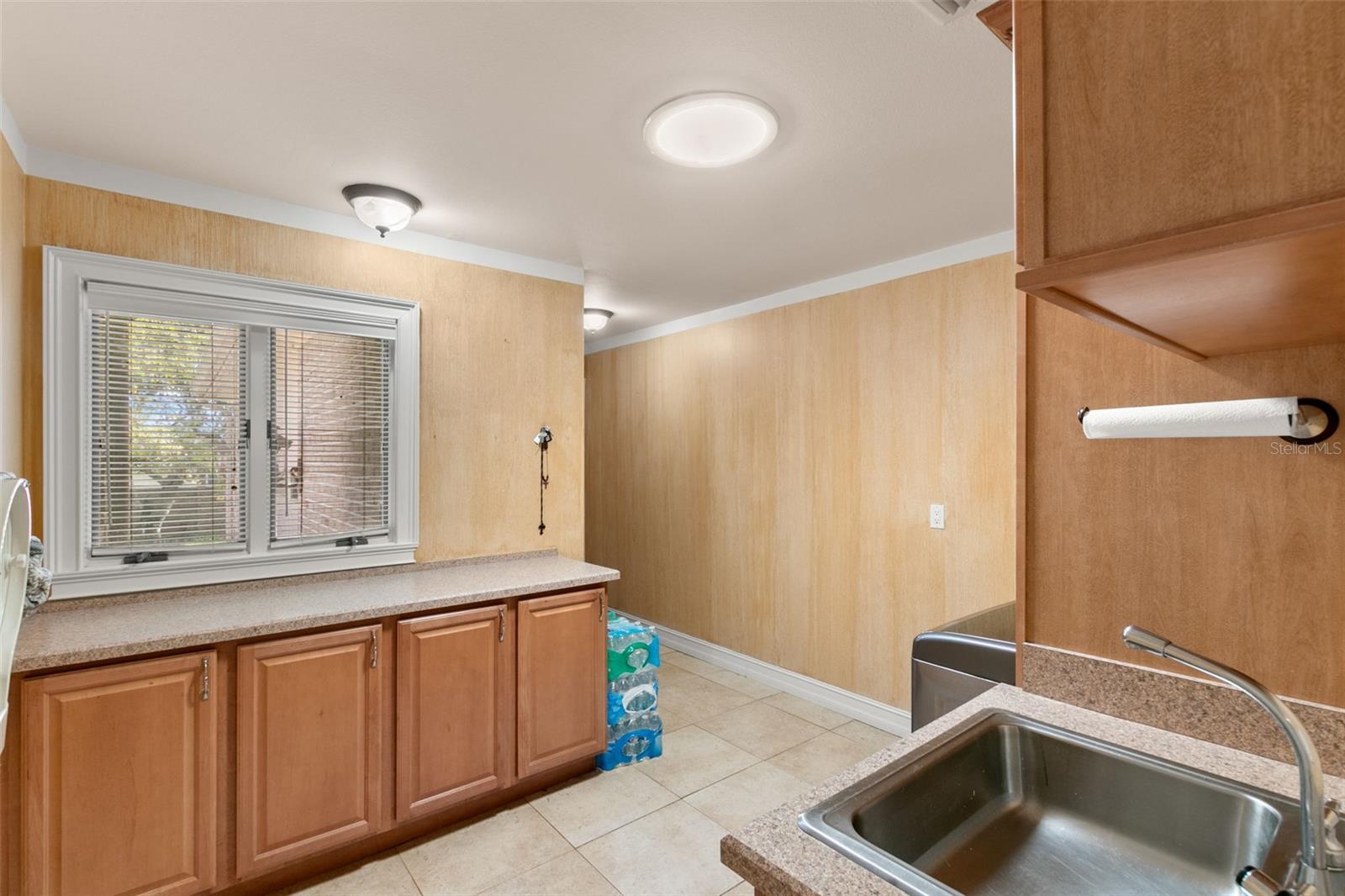 Image 59 of 72 For 3498 Shoreline Circle