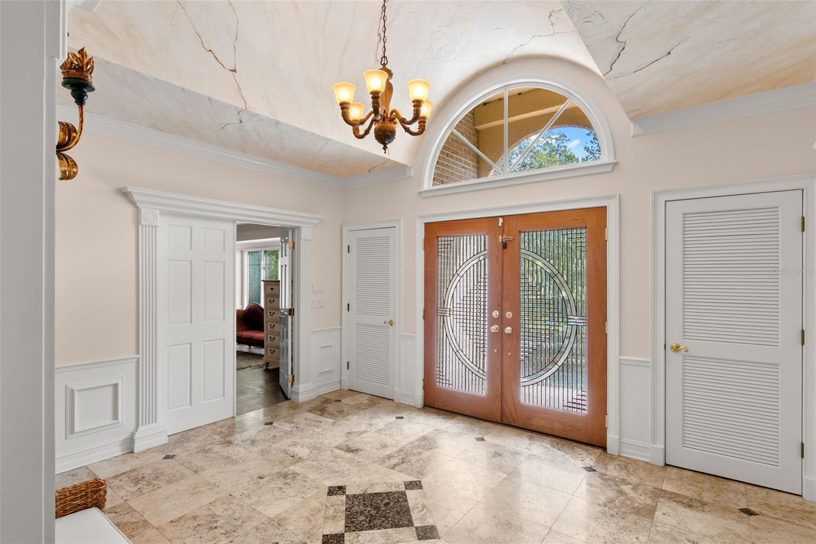 Image 7 of 72 For 3498 Shoreline Circle