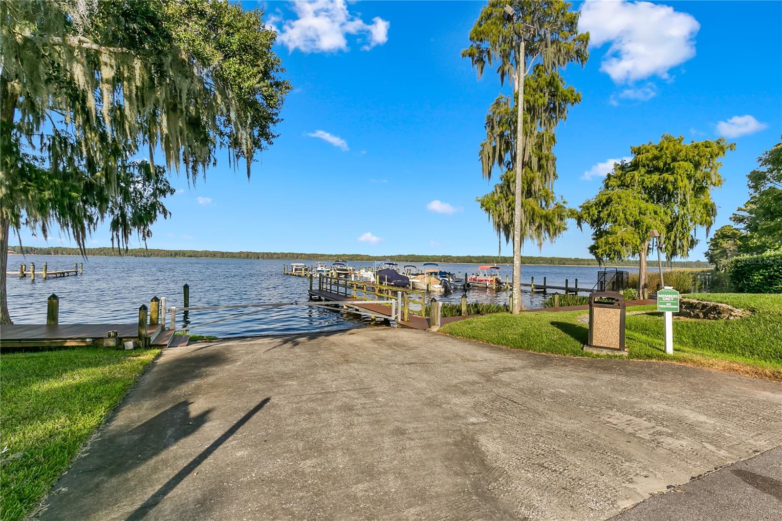 Image 70 of 72 For 3498 Shoreline Circle