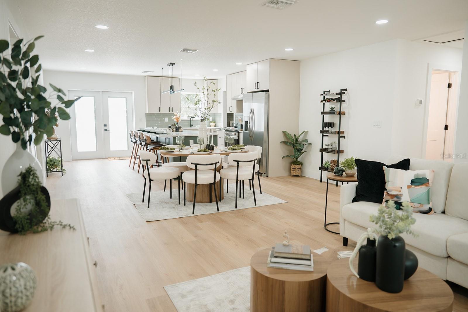 Image 51 of 56 For 909 Lake Charles Circle