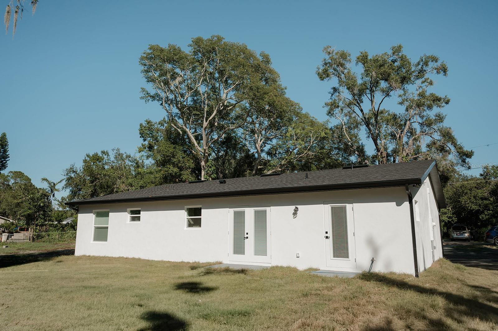 Image 53 of 56 For 909 Lake Charles Circle