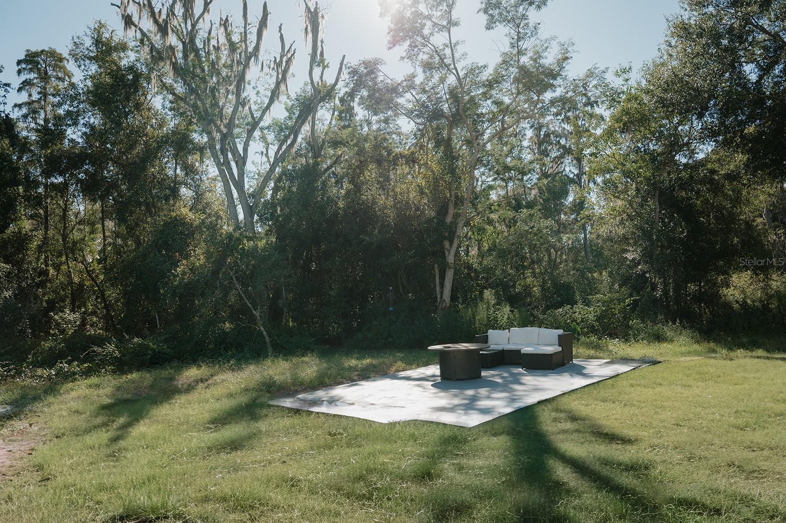 Image 55 of 56 For 909 Lake Charles Circle