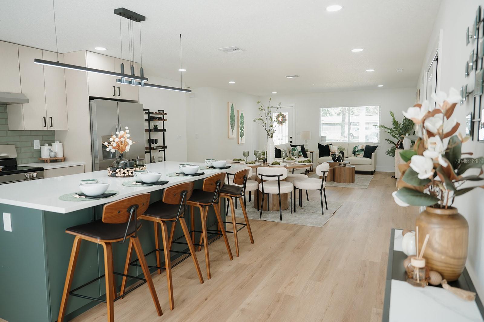 Image 8 of 56 For 909 Lake Charles Circle