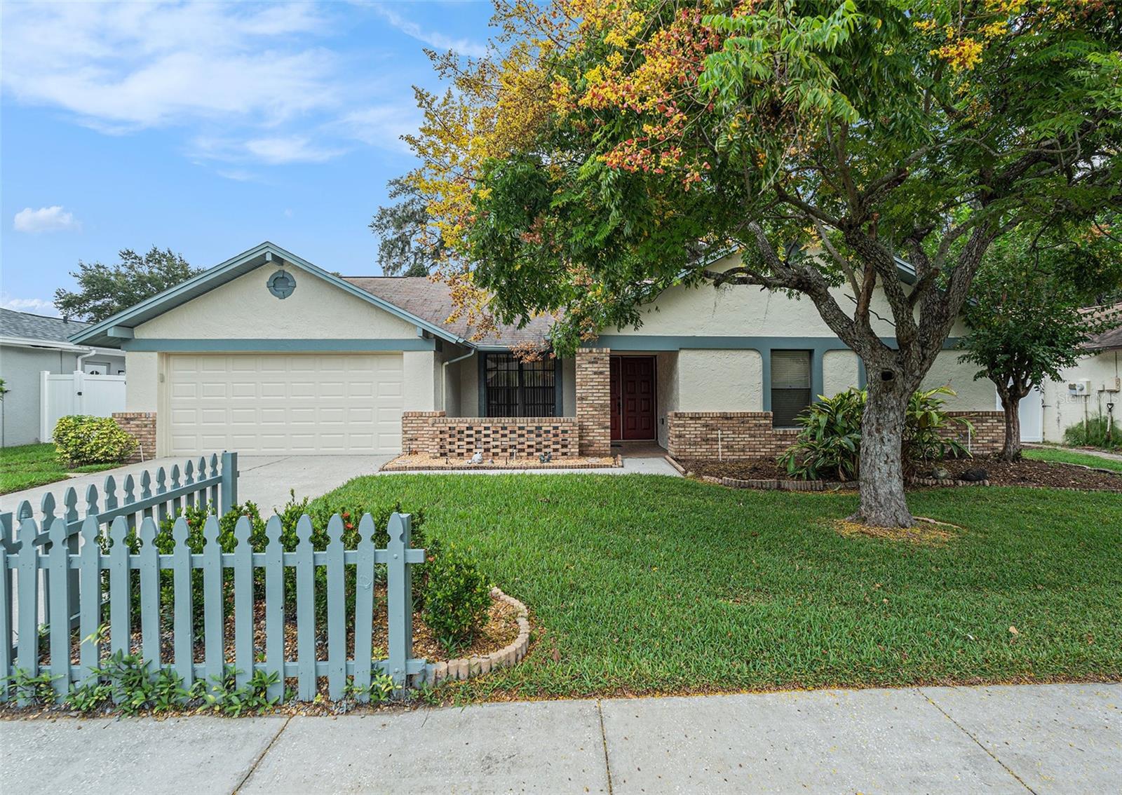 Image 3 of 36 For 1741 Shady Leaf Drive