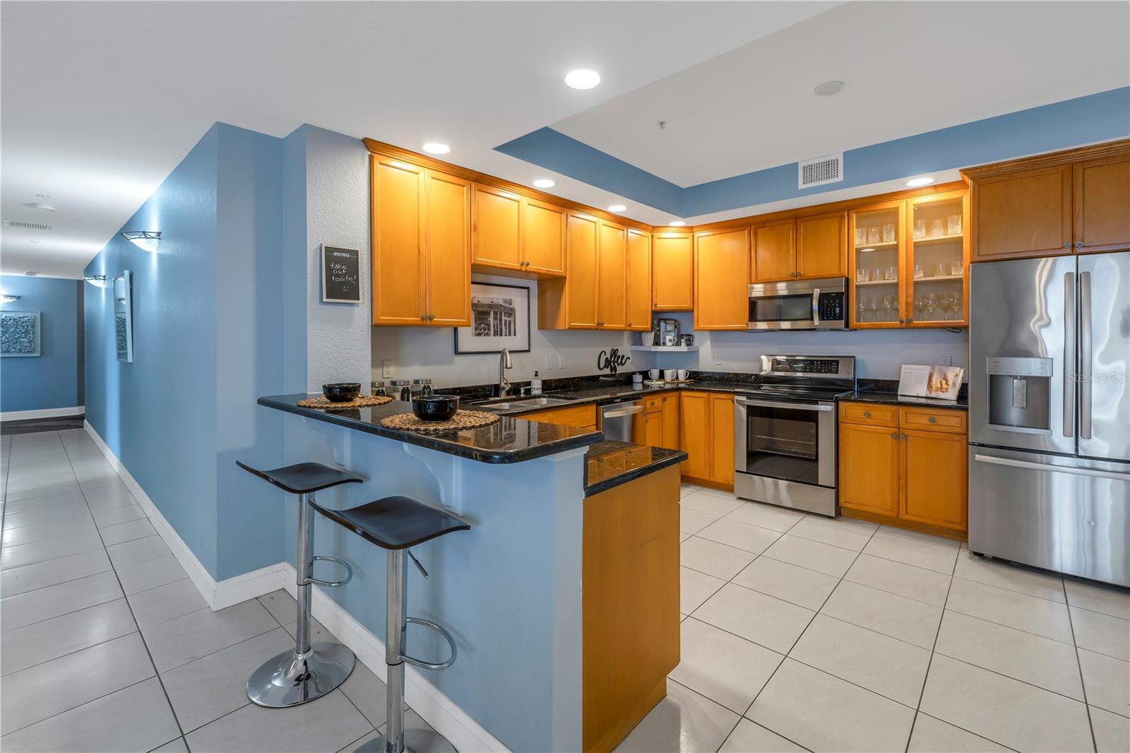 Image 13 of 45 For 750 4th Avenue S 401h