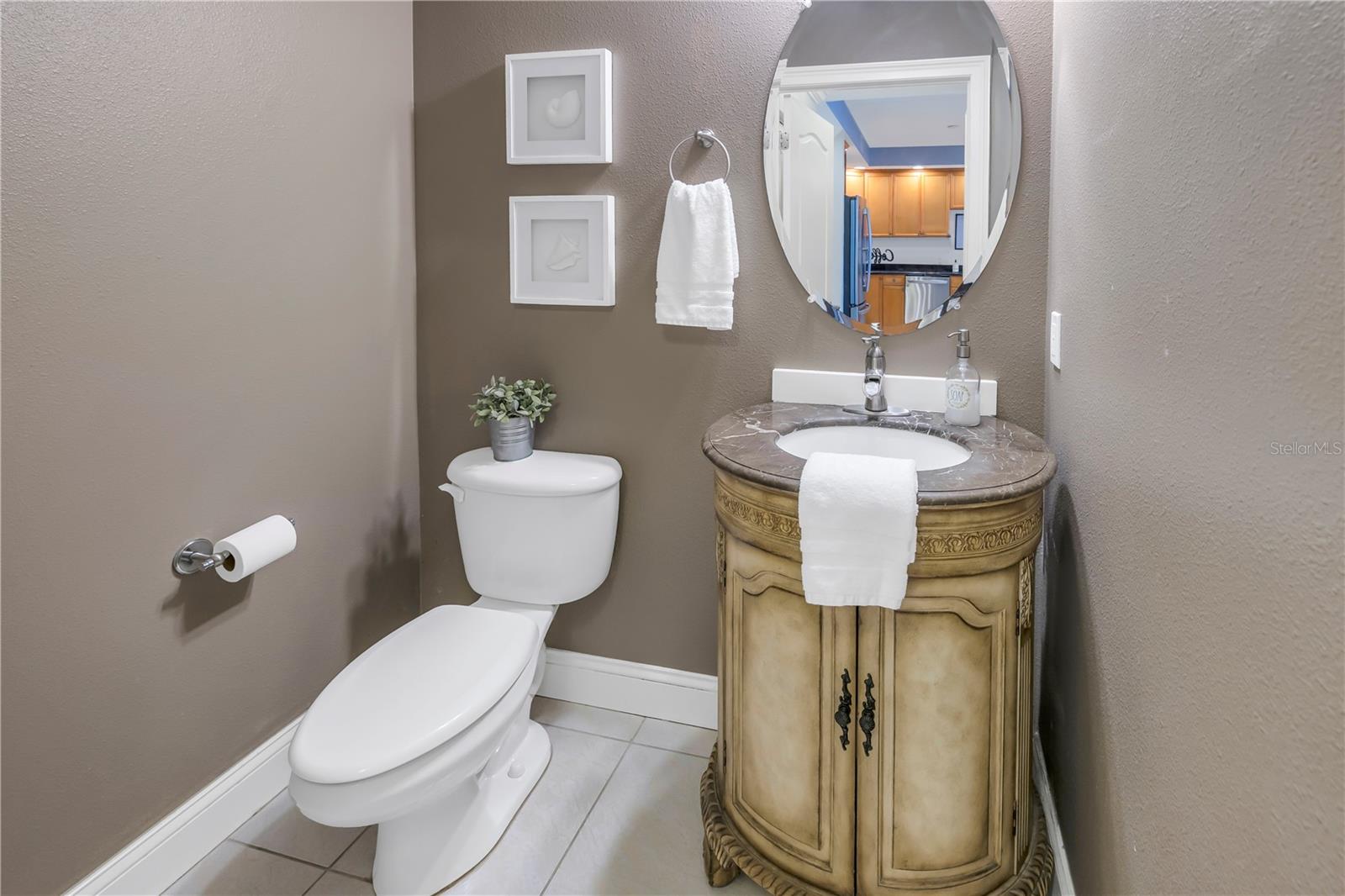 Image 21 of 45 For 750 4th Avenue S 401h