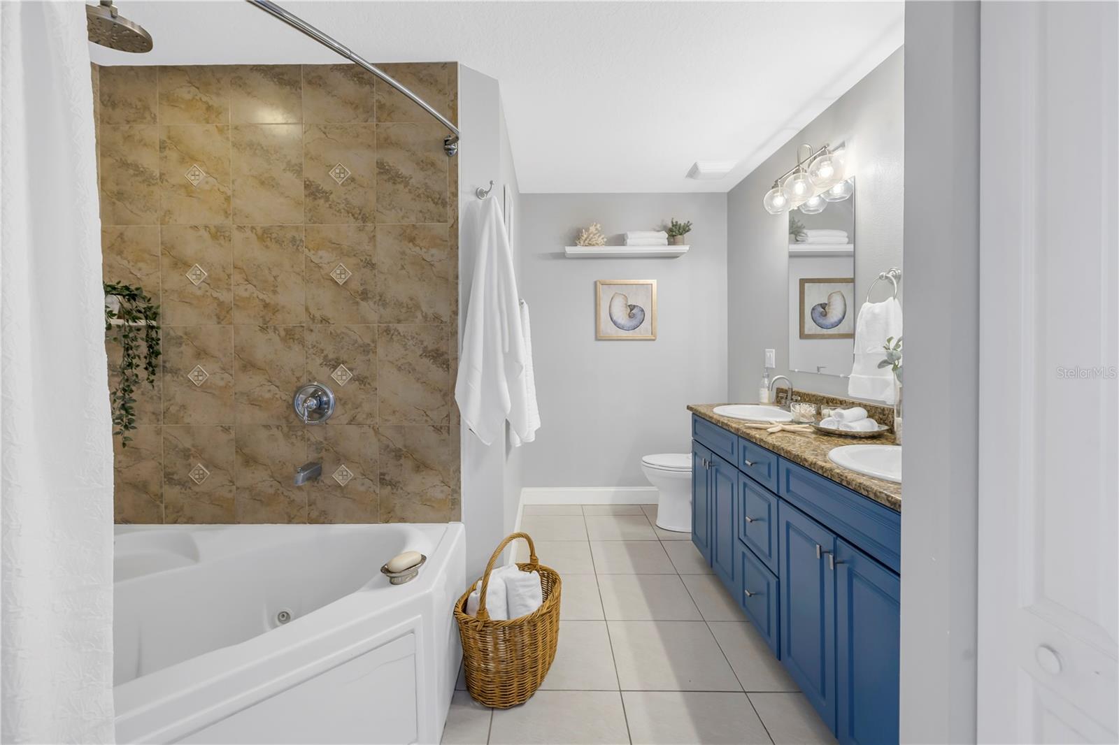 Image 31 of 45 For 750 4th Avenue S 401h