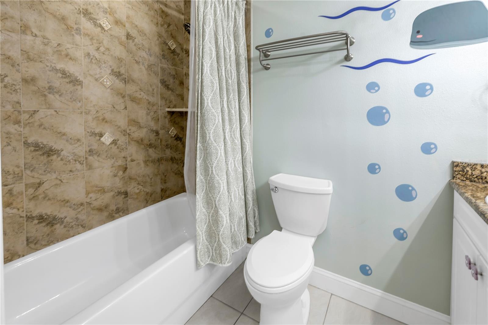Image 37 of 45 For 750 4th Avenue S 401h
