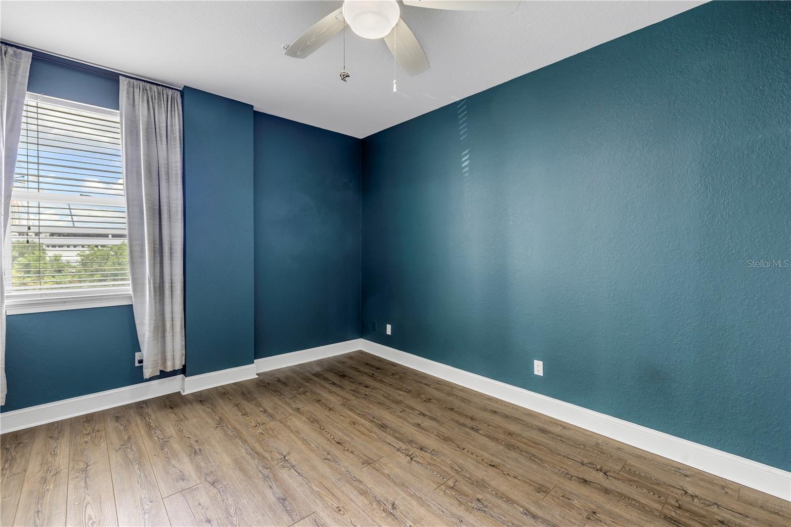 Image 38 of 45 For 750 4th Avenue S 401h