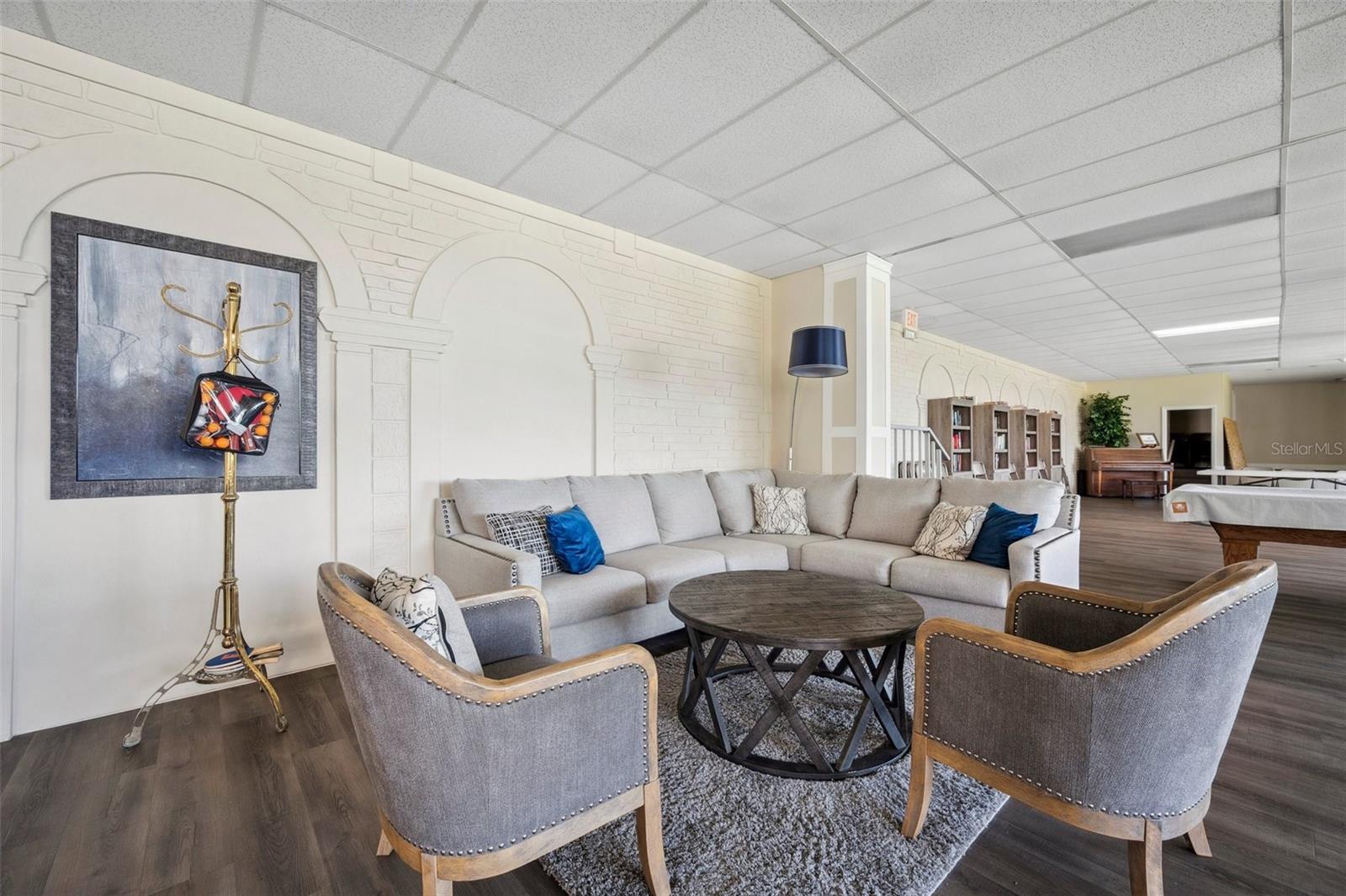 Image 41 of 69 For 100 Bluff View Drive 104a