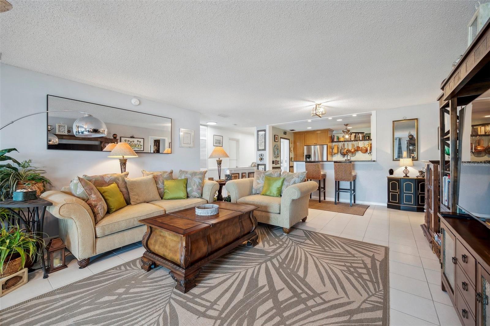 Image 9 of 69 For 100 Bluff View Drive 104a