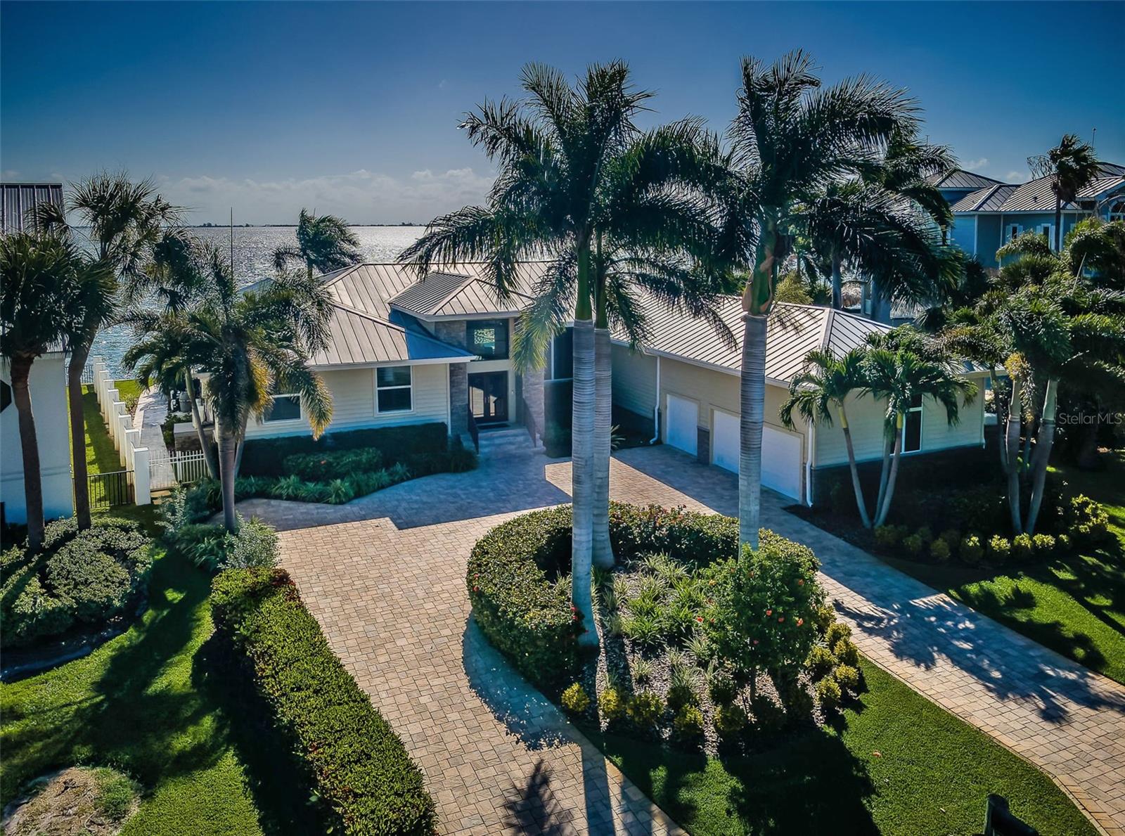 Details for 713 1st Avenue S, TIERRA VERDE, FL 33715