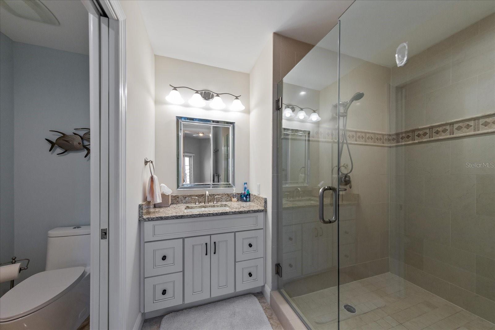 Image 23 of 38 For 205 Brightwater Drive 401